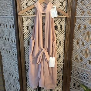 SUPER Cute Romper — Open Front & Back Size M!